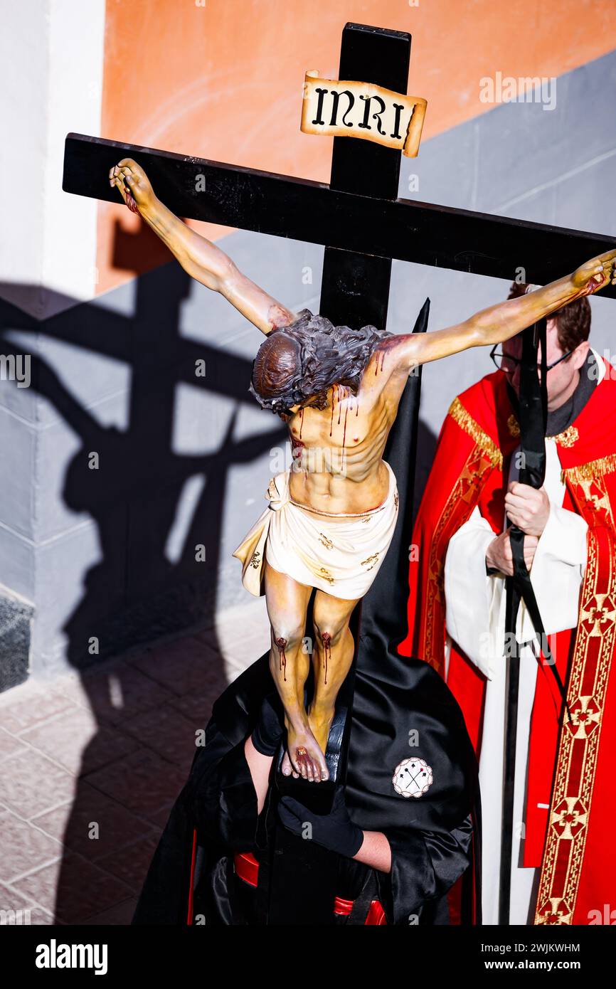 Cristo sulla croce e la sua ombra Foto Stock