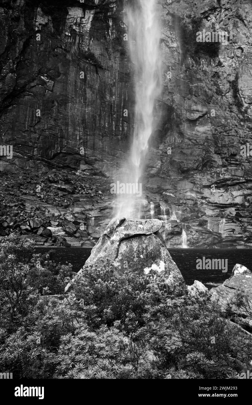 Cachoeira do Tabuleiro em Conceicao do Mato dentro Foto Stock