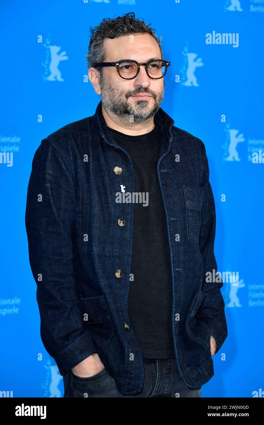 Alfonso Ruizpalacio beim Photocall zum Kinofilm la Cocina auf der Berlinale 2024 / 74. Internationale Filmfestspiele Berlin im Hotel Grand Hyatt. Berlino, 16.02.2024 *** Alfonso Ruizpalacio al photocall per il film la Cocina al Berlinale 2024 74 Berlin International Film Festival presso l'Hotel Grand Hyatt Berlin, 16 02 2024 foto:Xn.xKubelkax/xFuturexImagex cocina_4209 Foto Stock