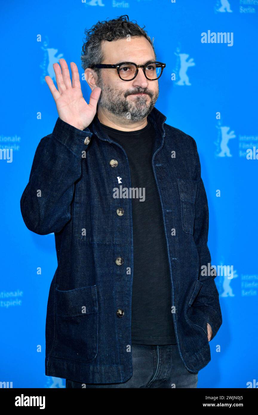 Alfonso Ruizpalacio beim Photocall zum Kinofilm la Cocina auf der Berlinale 2024 / 74. Internationale Filmfestspiele Berlin im Hotel Grand Hyatt. Berlino, 16.02.2024 *** Alfonso Ruizpalacio al photocall per il film la Cocina al Berlinale 2024 74 Berlin International Film Festival presso l'Hotel Grand Hyatt Berlin, 16 02 2024 foto:Xn.xKubelkax/xFuturexImagex cocina_4208 Foto Stock
