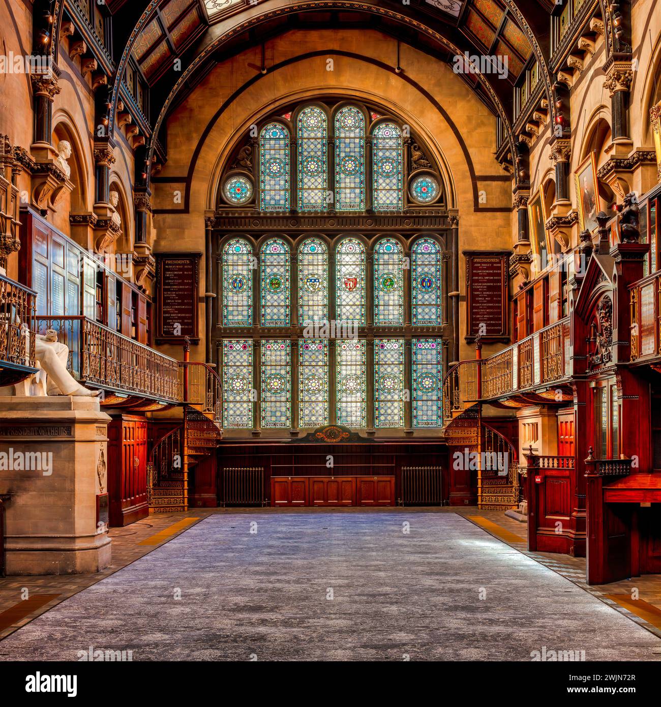 Vista interna della Wood Hall in Neville Hall nella sala comune del Great North ion Westgate Road n Newcastle upon Tyne Foto Stock