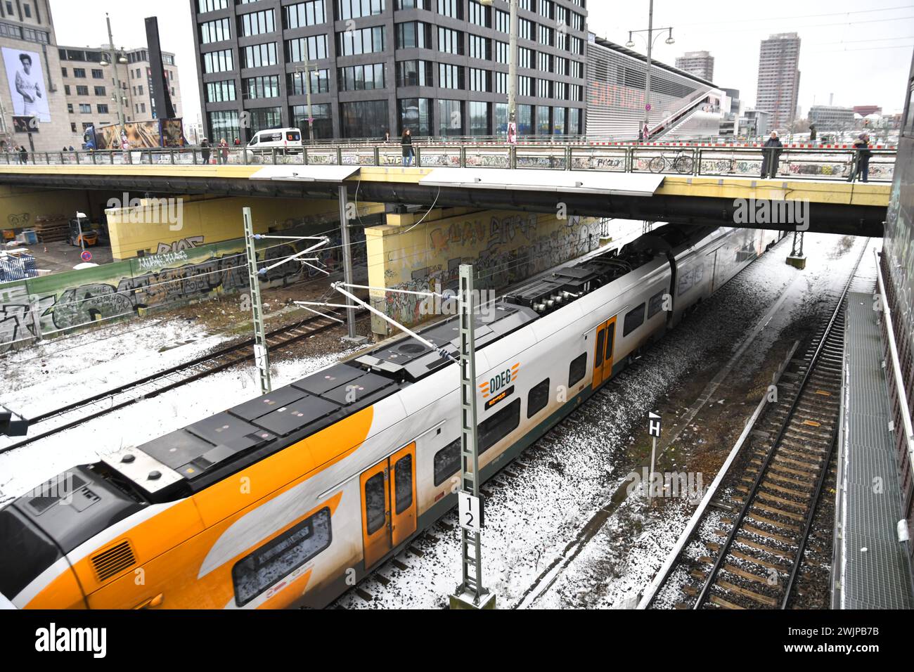 Berlino,Germania.01-15-2024.Berlino in inverno con neve.trasporti pubblici,U bahn Foto Stock