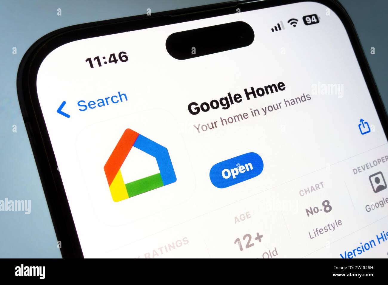 Nanning, Cina - 8 febbraio 2024. App Google Home. L'app Google Home consente di configurare e controllare gli altoparlanti e i display Google Nest o Home o Chromecast. Foto Stock