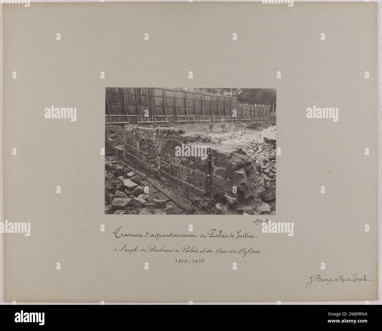 Barry, Jean. N° 2 / lavori di ampliamento del tribunale / all'angolo tra Boulevard du Palais e Quai des Orfèvres / 1909-1910. "Lavori di ampliamento del tribunale all'angolo tra Boulevard du Palais e Quai des Orfèvres, IV arrondissement, Parigi". Estrazione gelatino-argento-bromuro. Tra il 1909 e il 1910. Parigi, museo Carnavalet. 123818-11 Foto Stock