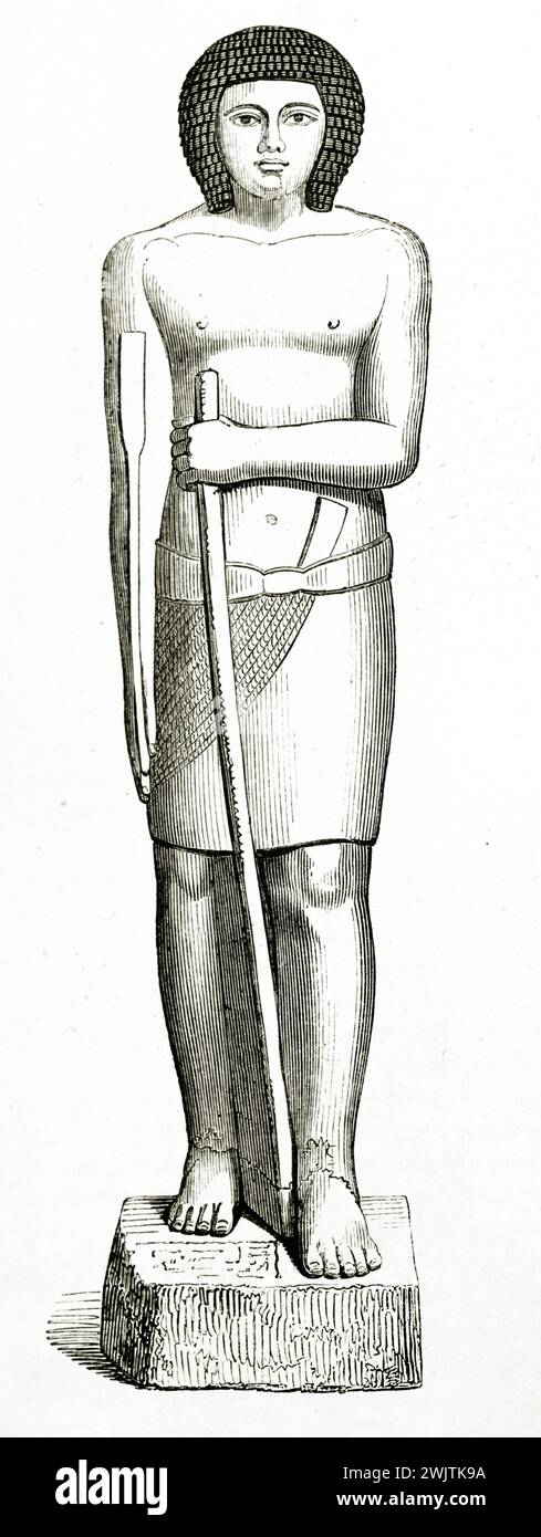 Antica statua egiziana di uomo in piedi con bastone e parrucca riccia, incisione verticale in bianco e nero su sfondo bianco da Magasin Pittoresque 1852 Foto Stock