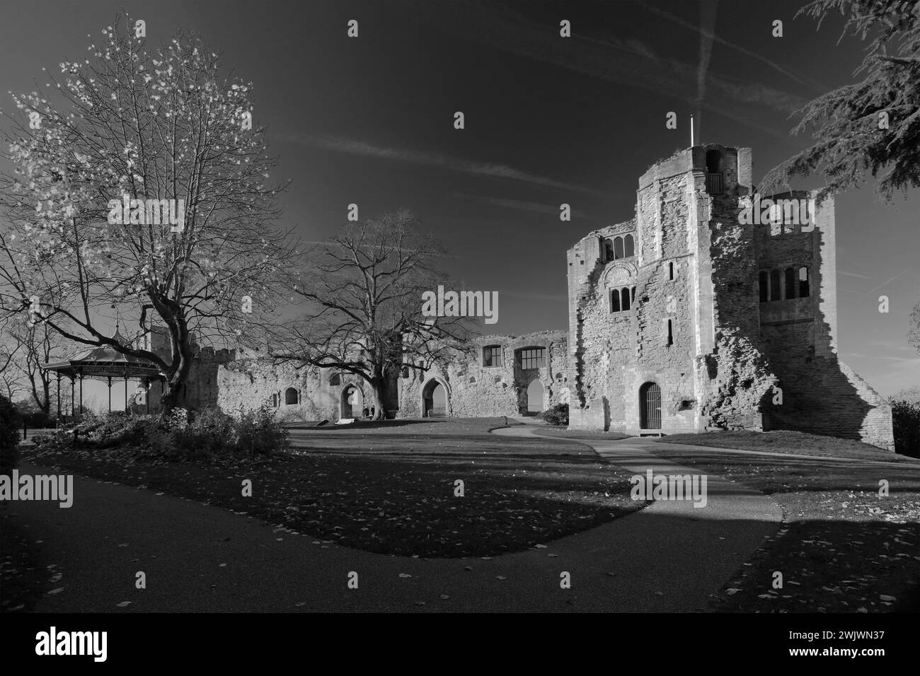 Le rovine del castello di Newark, Newark on Trent, Nottinghamshire, Inghilterra, Gran Bretagna, Regno Unito Foto Stock