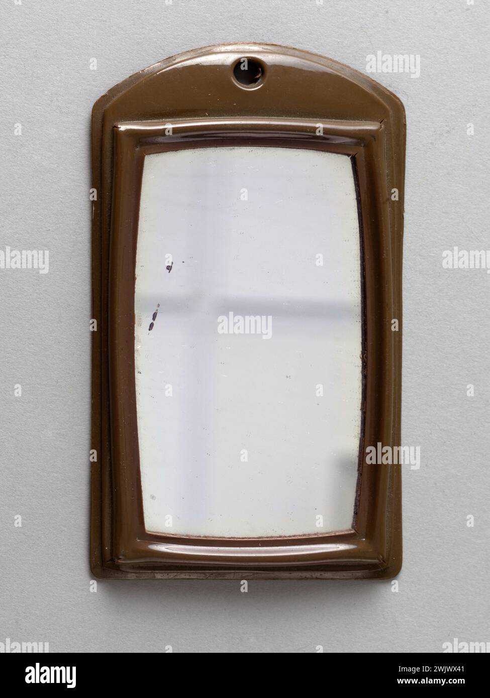 Guerra 1939-1945. Museo generale Leclerc dell'Hauteclocque e della liberazione di Parigi, Museo Jean Moulin. 75314-31 attrezzature militari, guerra 1939-1945, guerra 39-45, igiene, specchio, oggetto, seconda guerra mondiale, vita quotidiana Foto Stock