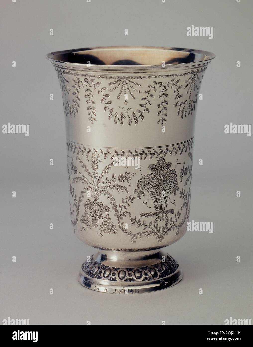 Louis-Jacques Berger. "Tazza". Soldi. 1809-1819. Museo delle Belle Arti della città di Parigi, Petit Palais. 74382-15 soldi, argenteria, calice Foto Stock