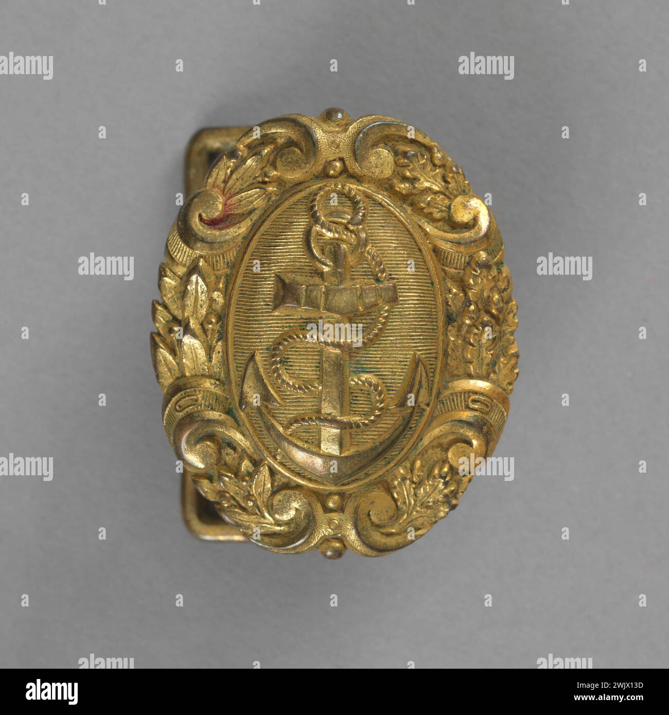 Anonimo, cintura di grande resistenza di ufficiale della marina nazionale (titolo assegnato), 1915. Metallo, ottone dorato. Museo della Liberazione di Parigi - Museo generale Leclerc - Museo Jean Moulin. Foto Stock