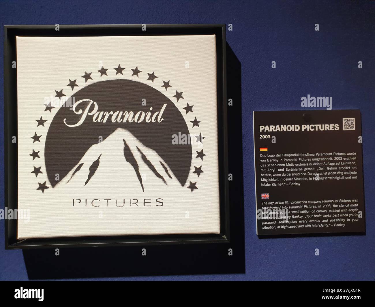 Opera d'arte „Paranoid Pictures“ di Banksy nella mostra „The mystery man - A Genius Mind“ nel Technikum Mülheim-Ruhr su 18.11.2022 Foto Stock