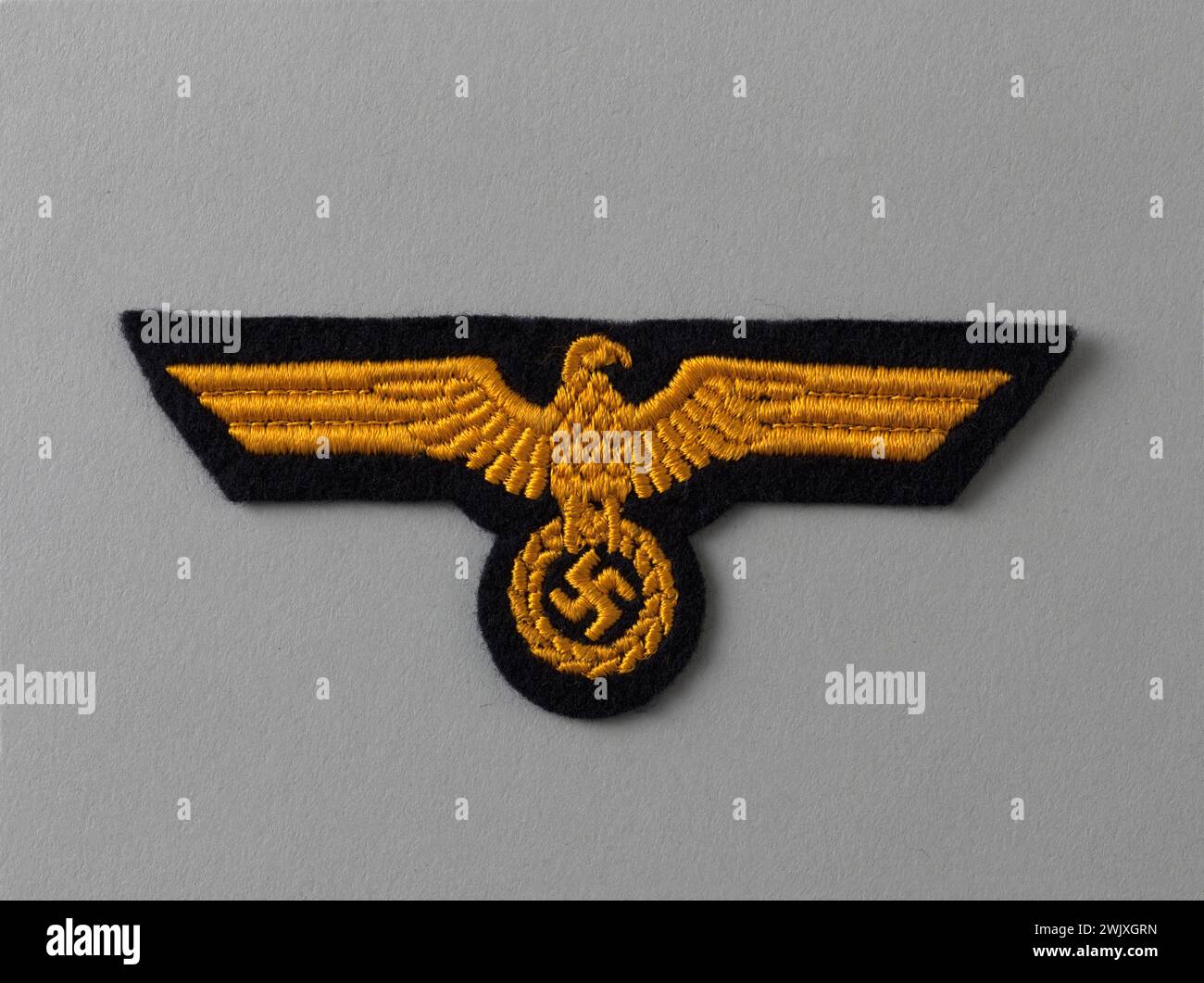 Guerra 1939-1945. Aquila toracica Kriegsmarine. Museo generale Leclerc dell'Hauteclocque e della liberazione di Parigi, Museo Jean Moulin. 75312-27 Aigle Nazi, esercito tedesco, Croix Rangee, Ecusson, guerra 1939-1945 39-45, IIIeme 3rd III 3rd Reich, War Navy, oggetto, seconda guerra mondiale, simbolo nazista, terzo Reich, nazista Foto Stock