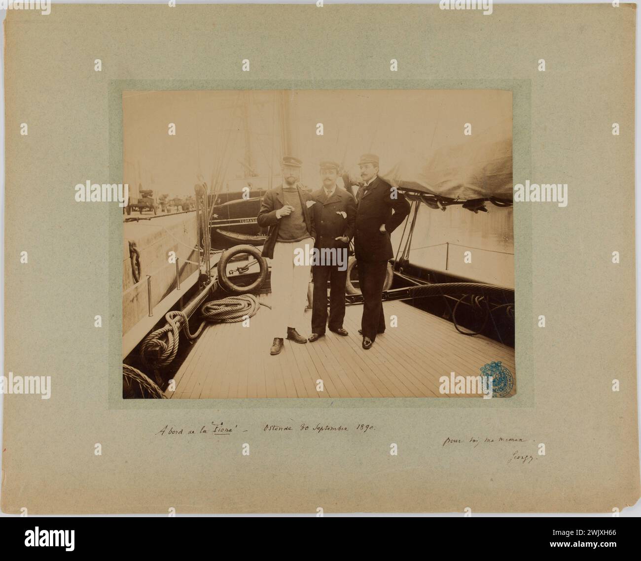 Anonimo. "Georges Hugo a bordo della barca" la Fiona "a Ostenda". Estrazione di carta per albumina. 1890-1890. Parigi, casa di Victor Hugo. 158745-22 Foto Stock