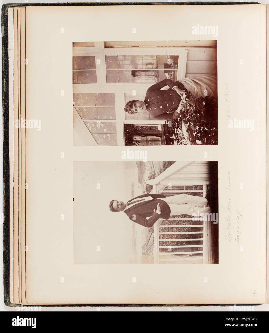 Anonimo, Georges Hugo sul balcone di Hauteville House; personaggio femminile di fronte al giardino d'inverno (titolo fittizio), 1890. Case di Victor Hugo Parigi - Guernsey. Foto Stock