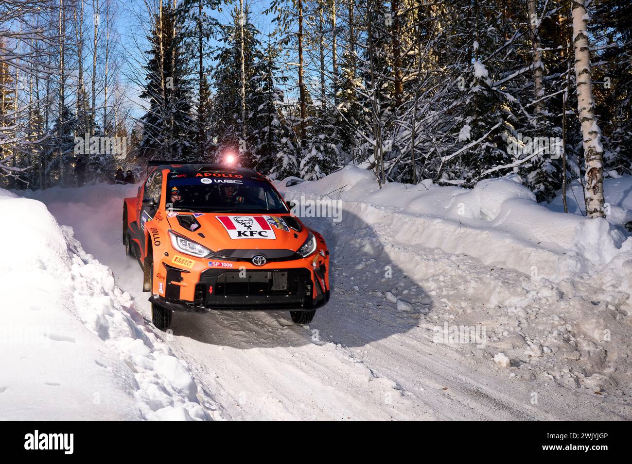 Nel 20240217 Georg Linnamae dell'Estonia con il co-pilota britannico James Morgan gareggiò con la loro Toyota GR Yaris, durante la Umeå tappa del Rally Foto Stock