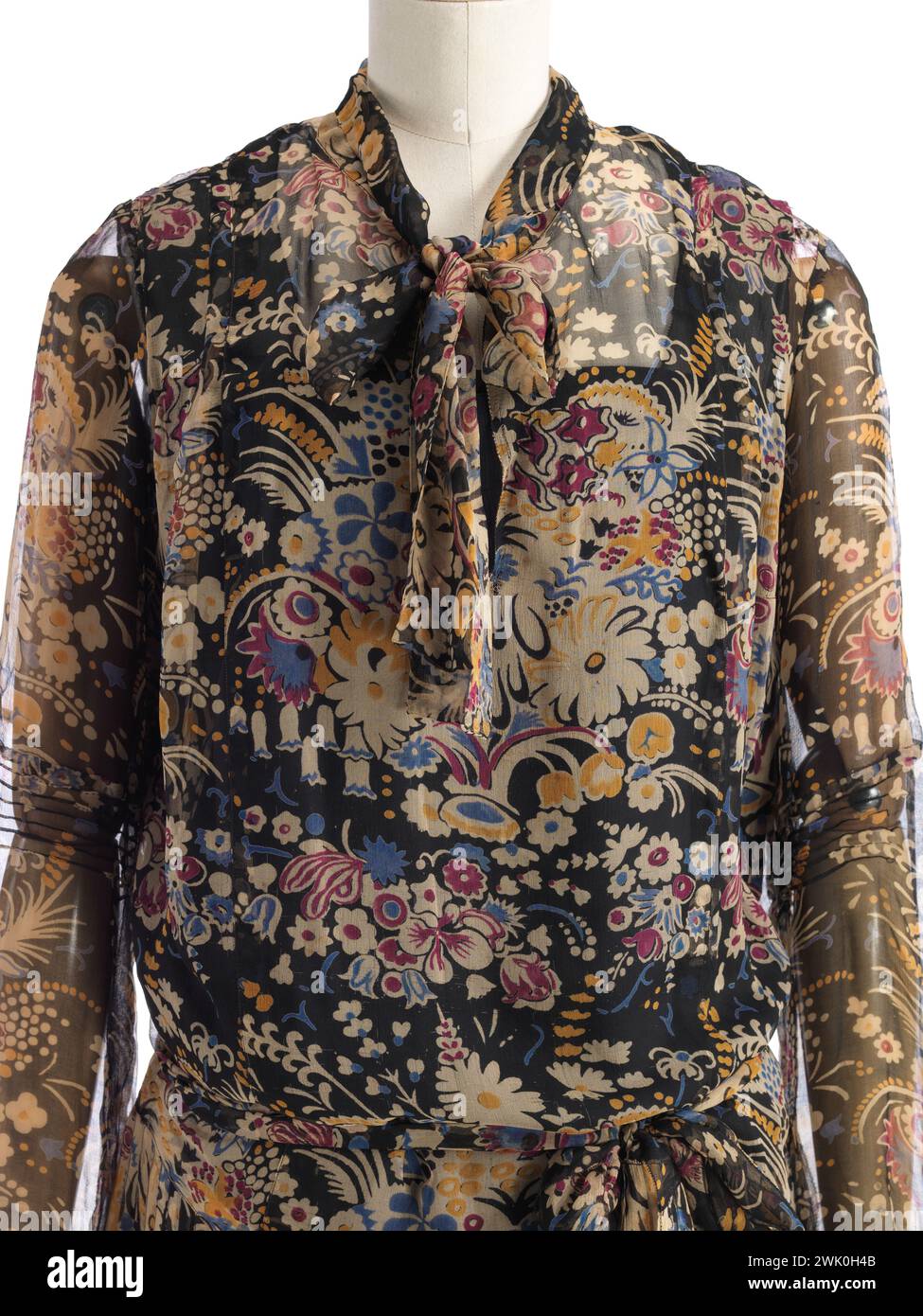 Paquin, camicia, sfondo e cintura (titolo del tutto), 1925. Muschio di seta stampato. Pancake. Palais Galliera, museo della moda della città di Parigi. Foto Stock