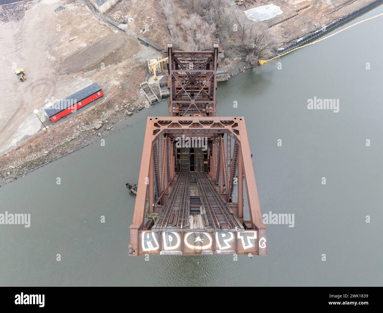 Antenna di Newark, NJ e NX Bridge sul fiume Passaic. Foto Stock
