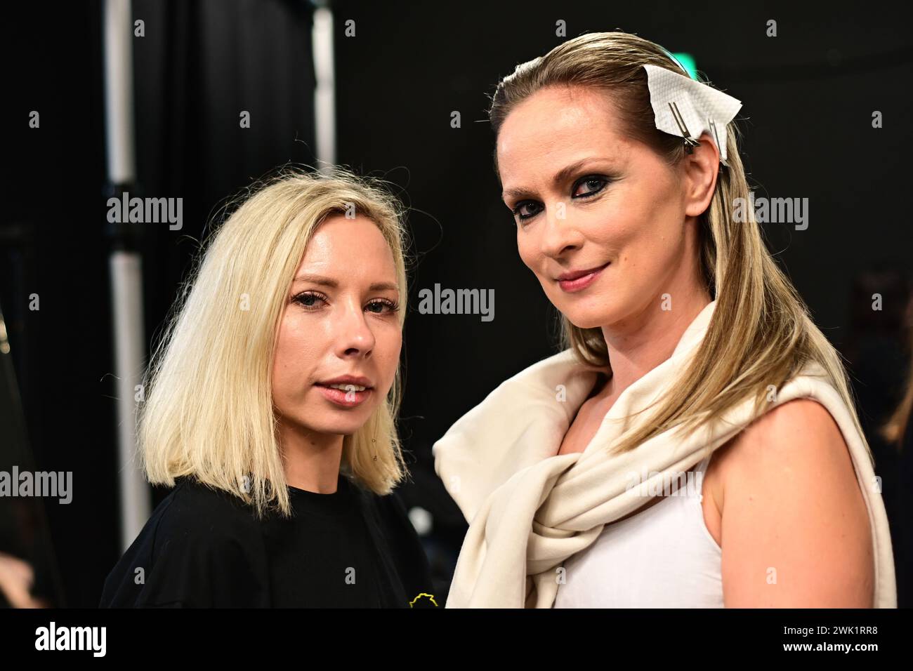 Londra, Regno Unito. 17 febbraio 2024. Backstage: La settimana della moda Ucraina presenta Tamar Keburia, J'amemme e Gasanova all'Old Selfridges Hotel, Londra, Regno Unito. Credito: Vedi li/Picture Capital/Alamy Live News Foto Stock