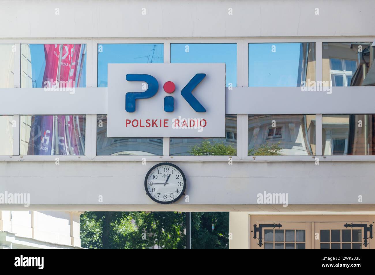 Bydgoszcz, Polonia - 9 luglio 2023: Logo e segno della radio polacca PIK. Foto Stock