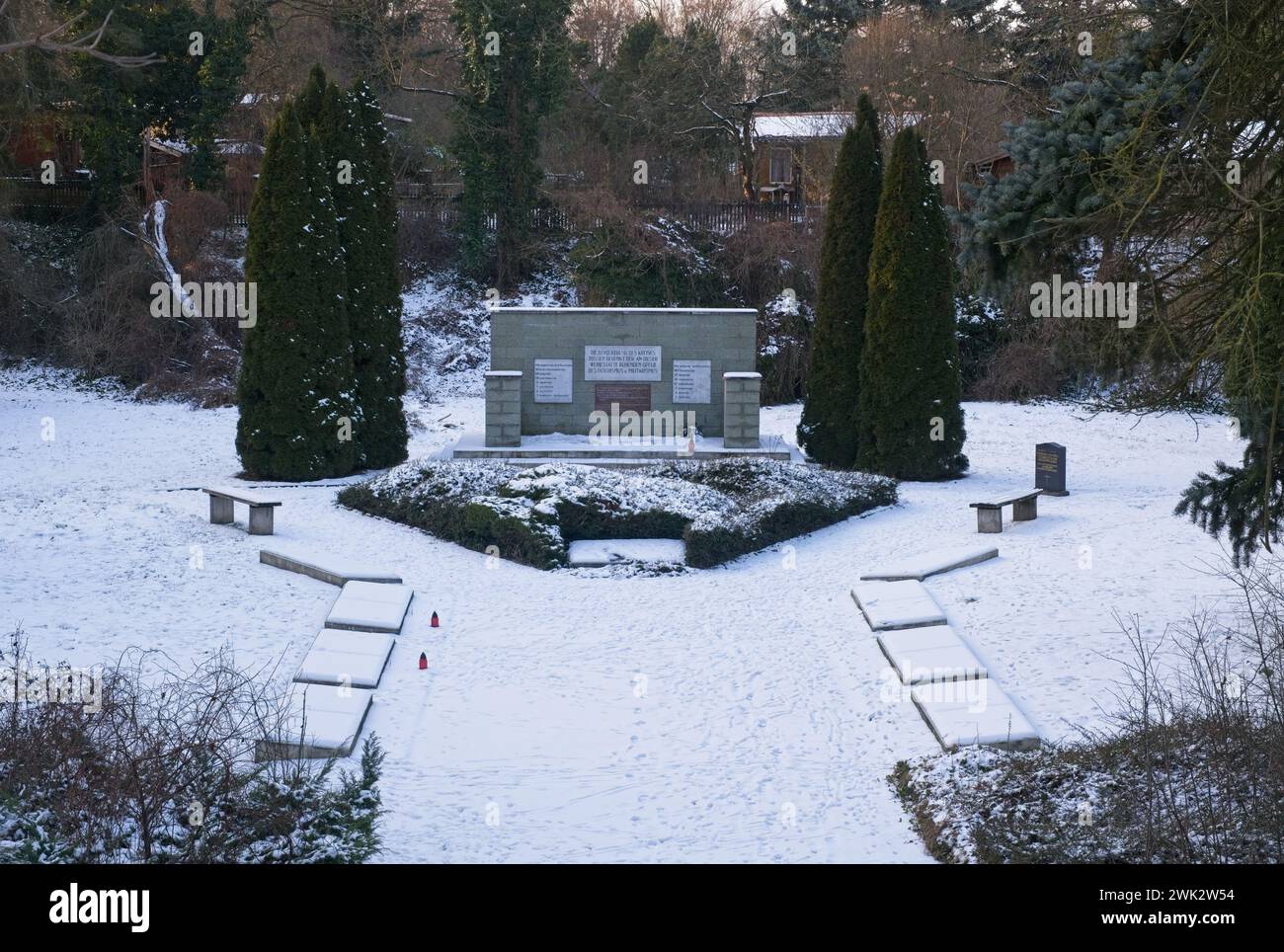 Grossbeeren, Germania - 20 gennaio 2024: Questo memoriale commemora il campo di lavoro forzato Grossbeeren istituito dalla Gestapo e dalle sue vittime durante il secondo Foto Stock