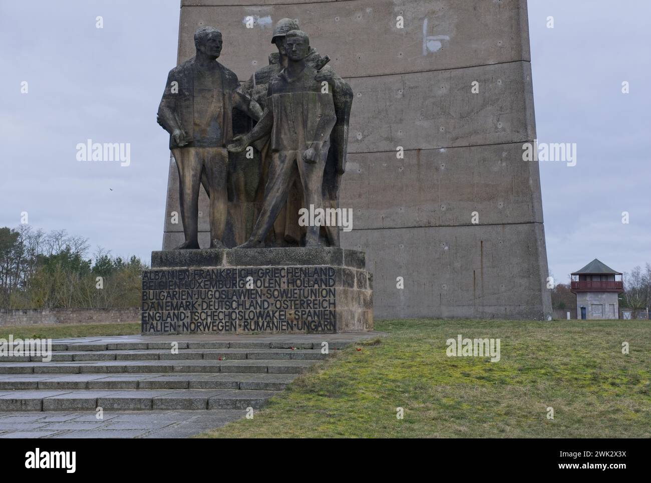 Oranienburg, Germania - 31 gennaio 2024: Campo di concentramento di Sachsenhausen. Più di 200000 prigionieri sono stati tenuti qui durante la seconda guerra mondiale. Migliaia di persone sono morte durante il Foto Stock