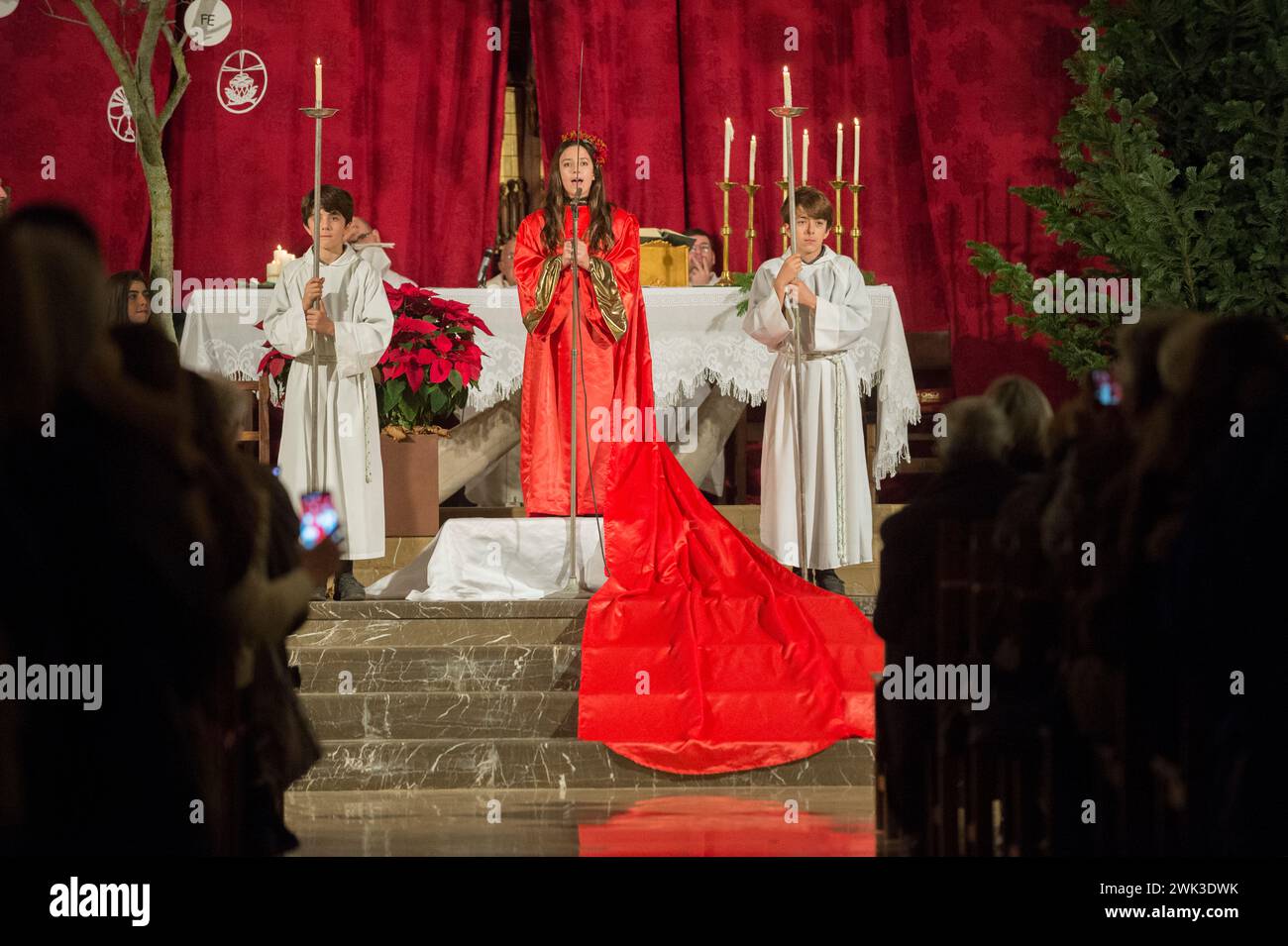 Durante la messa di Natale a Maiorca, viene tradizionalmente eseguita la "Cant de la Sibil·la" (canzone della Sibilla). Foto Stock