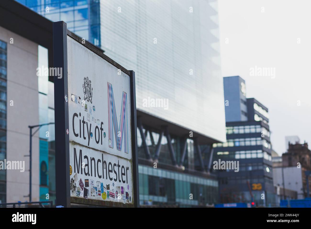 Vedute dello skyline dell'architettura a Manchester, Regno Unito Foto Stock