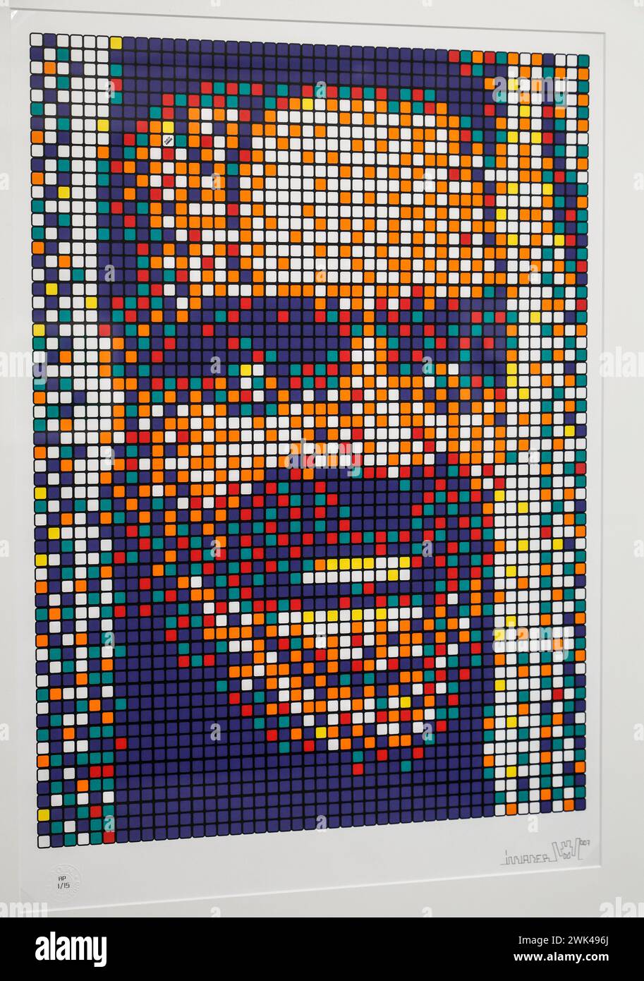 LA STAZIONE SPAZIALE DI INVADER, UNA STRAORDINARIA MOSTRA A PARIGI Foto Stock