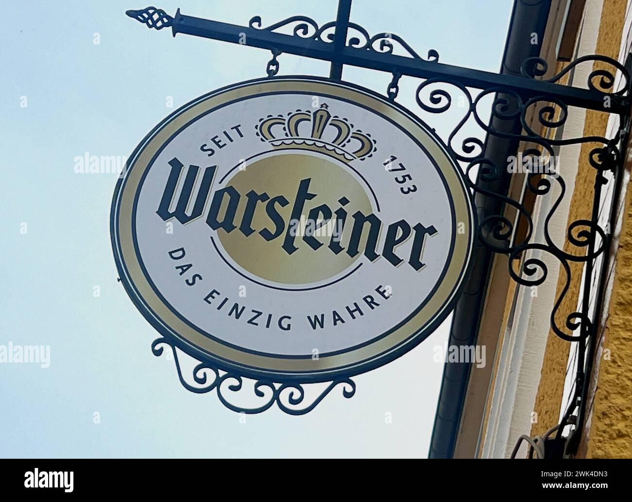 Außenwerbung Bier Warsteiner *** pubblicità esterna birra Warsteiner Copyright: Xmix1x Foto Stock