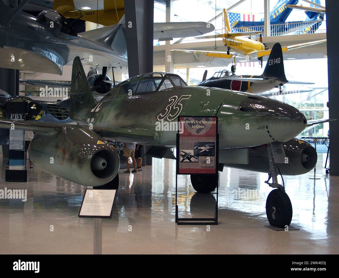 Pensacola, Florida, Stati Uniti - 10 agosto 2012: Jet da caccia della Germania nazista al National Naval Aviation Museum. Foto Stock