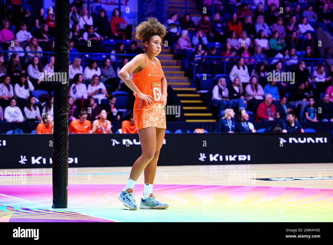 NOTTINGHAM, REGNO UNITO. 17 febbraio 24. Jasmine Brown guarda durante la partita tra Severn Stars e Leeds Rhinos durante la stagione di apertura Netball Super League 2024 alla Motorpoint Arena di sabato 17 febbraio 2024, NOTTINGHAM, INGHILTERRA. Crediti: Taka G Wu/Alamy Live News Foto Stock