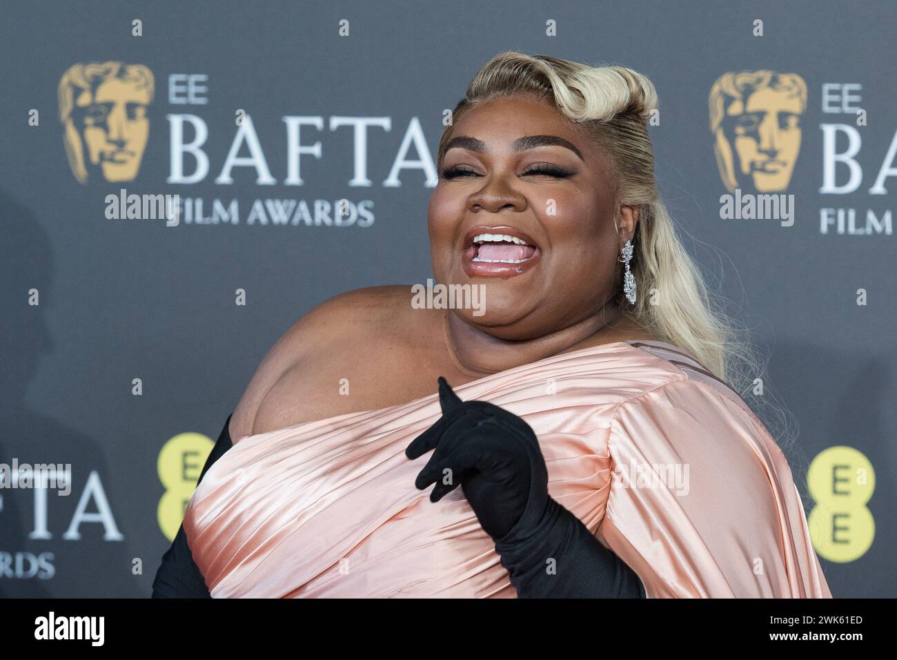 Londra, Regno Unito. 18 febbraio 2024. LONDRA, REGNO UNITO - 18 FEBBRAIO 2024: Da'Vine Joy Randolph partecipa alla cerimonia EE BAFTA Film Awards alla Royal Festival Hall di Londra, Regno Unito, il 18 febbraio 2024. (Foto di Wiktor Szymanowicz/NurPhoto) credito: NurPhoto SRL/Alamy Live News Foto Stock