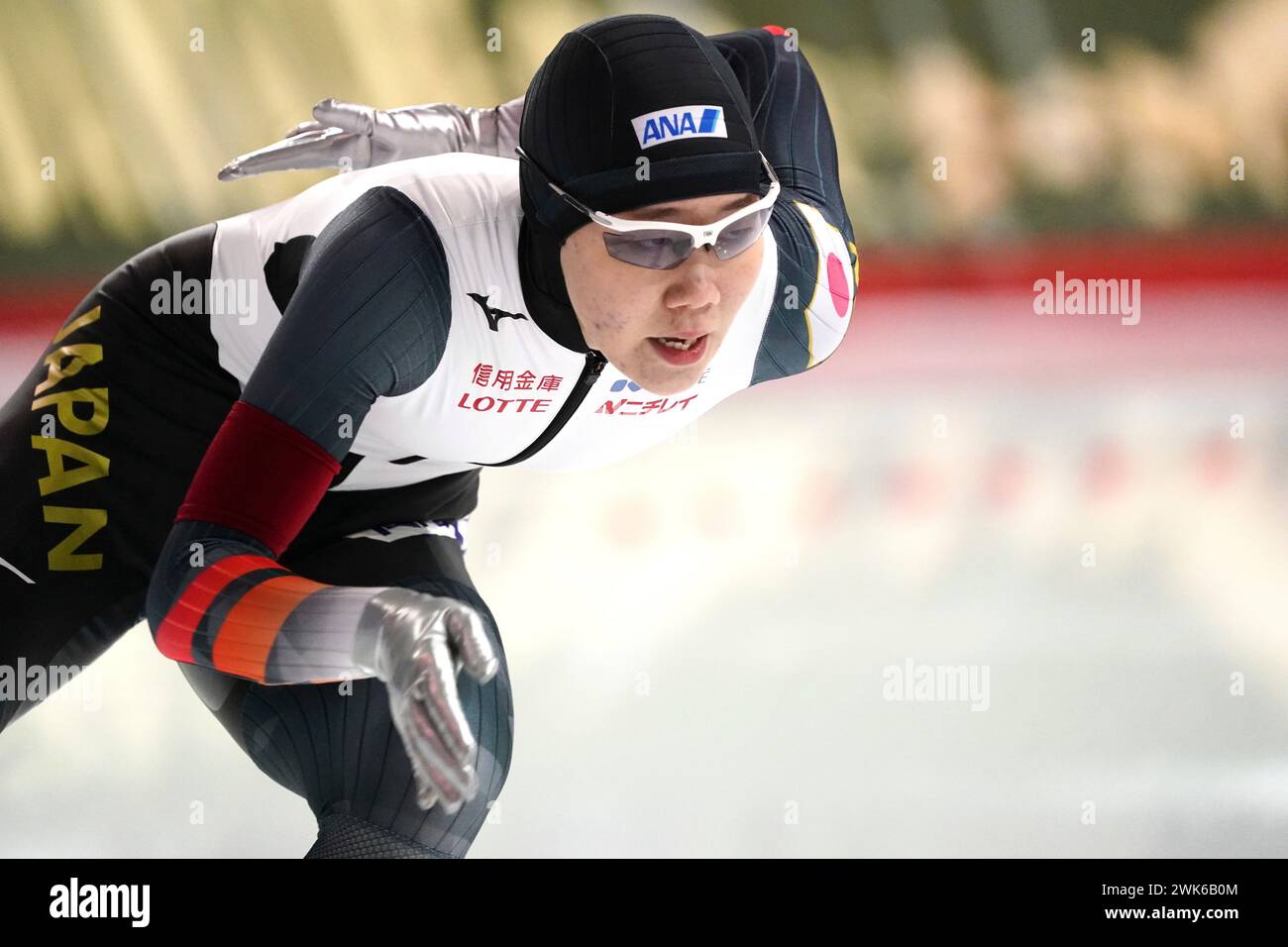 Yukino Yoshida (JPN) in azione sui 500m donne durante i Campionati ISU a distanza singola il 16 febbraio 2024 all'Oval Olimpico di Calgary, Canada crediti: SCS/Soenar Chamid/AFLO/Alamy Live News Foto Stock