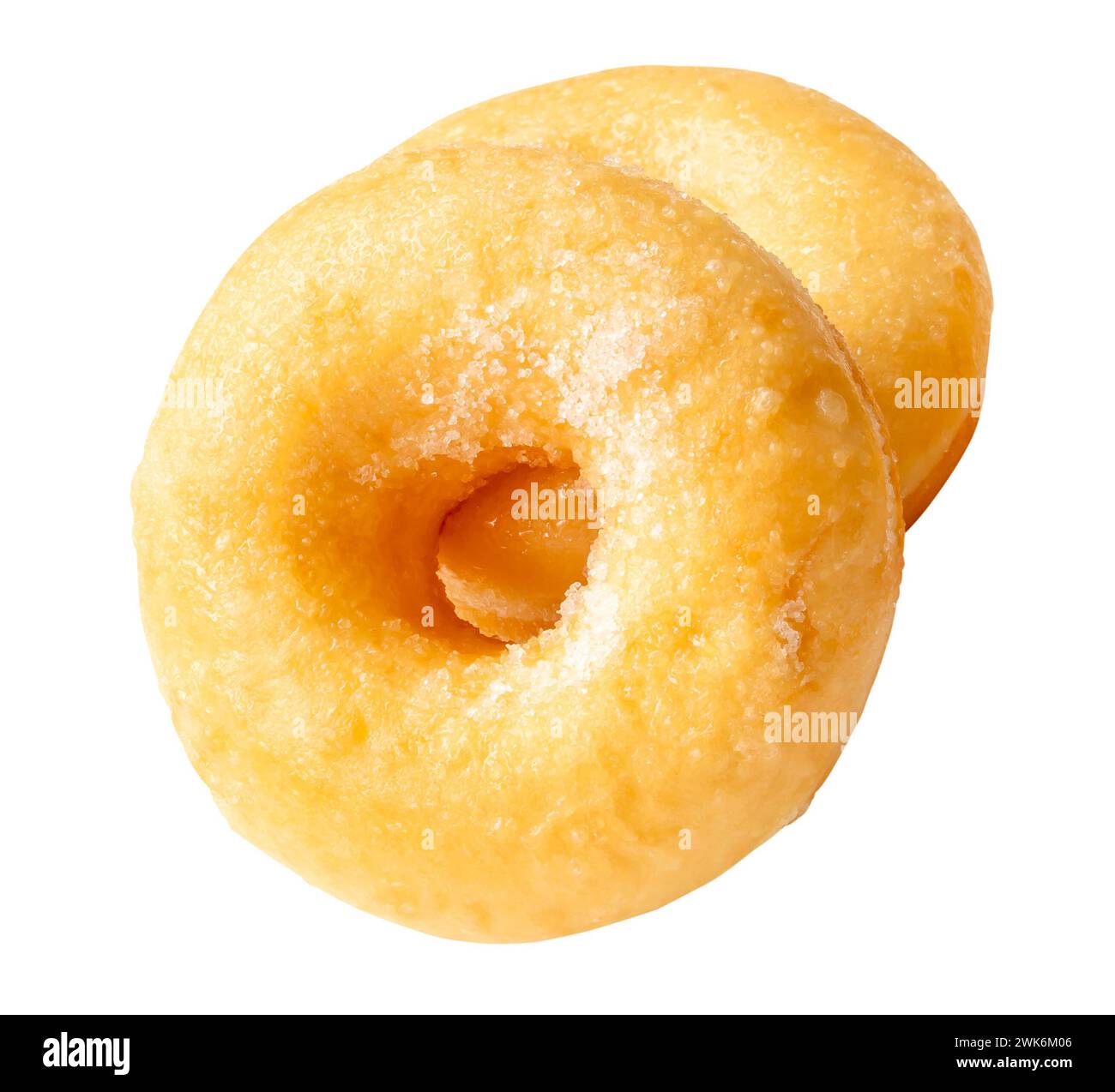 Il set con vista frontale di due deliziose ciambelle Cinnamon Sugar è isolato su sfondo bianco con percorso di ritaglio. Ciambelle con lo zucchero cospargere Foto Stock