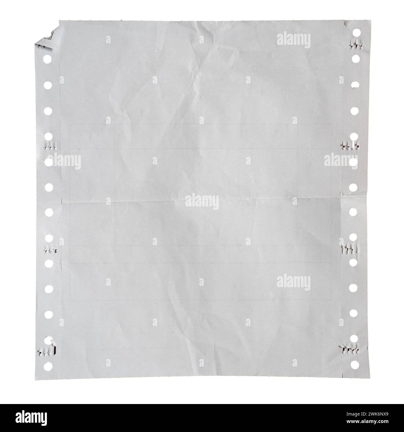 Carta a modulo continuo su sfondo bianco con percorso di ritaglio Foto Stock