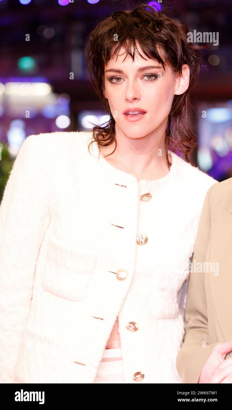 Kristen Stewart partecipa alla prima di "Love Lies Bleeding" durante il 74° Berlinale International Film Festival al Berlinale Palast di Berlino, Germania, il 18 febbraio 2024. Foto Stock