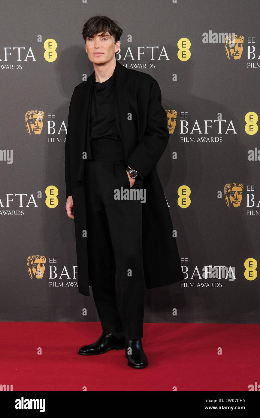 Royal Festival Hall, Londra, Regno Unito. 18 febbraio 2024. Cillian Murphy ha fotografato i Red Carpet Arrivals 2024 dell'EE BAFTA Film Awards. Foto di Julie Edwards./Alamy Live News Foto Stock
