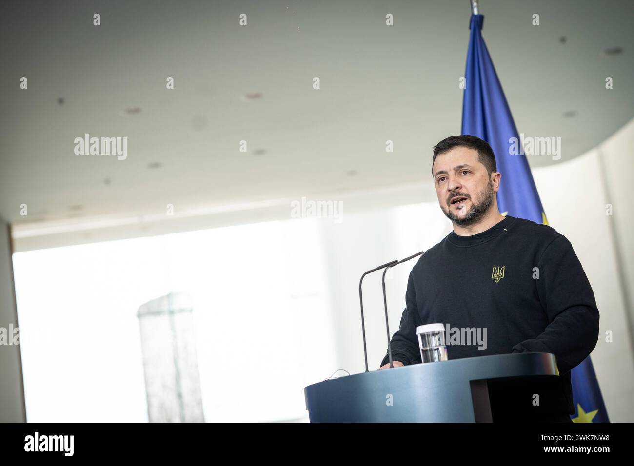 Arbeitsbesuch des Präsidenten der Ukraine a Berlino - il Presidente dell'Ucraina in visita di lavoro a Berlino - Arbeitsbesuch des Präsidenten der Ukraine a Berlino - il Presidente dell'Ucraina in visita di lavoro a Berlino - Wolodymyr SelenskyjArbeitsbesuch des Präsidenten der Ukraine a Berlino - il Presidente della Ucraina in visita di lavoro a Berlino - Arbeitsbesuch des Präsidenten der Ukraine a Berlino - il Presidente dell'Ucraina in visita di lavoro a Berlino - Wolodymyr Selenskyj, Berlin Berlin Deutschland Bundeskanzleramt *** visita di lavoro del Presidente dell'Ucraina a Berlino il Presidente di Ukra Foto Stock