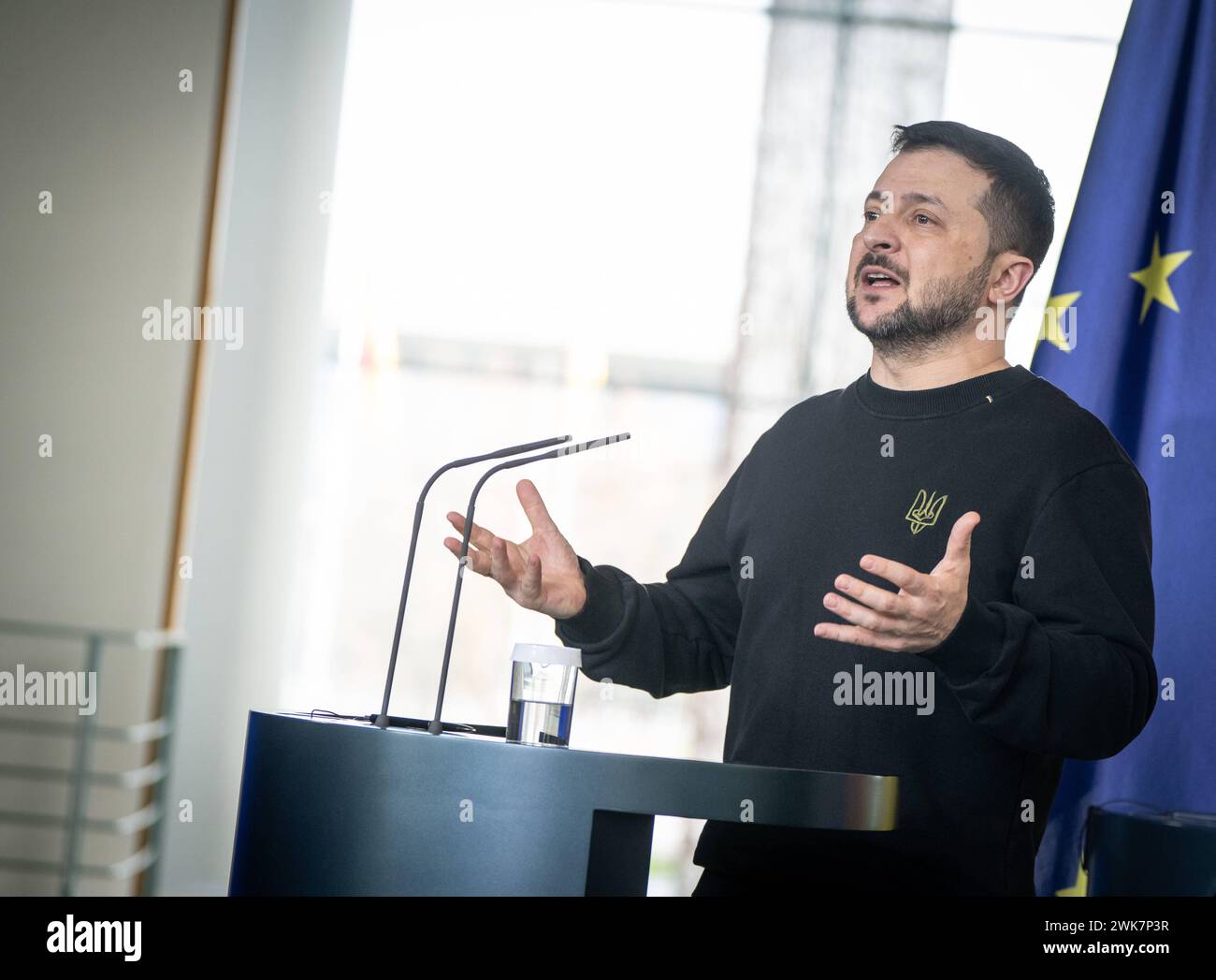 Arbeitsbesuch des Präsidenten der Ukraine a Berlino - il Presidente dell'Ucraina in visita di lavoro a Berlino - Arbeitsbesuch des Präsidenten der Ukraine a Berlino - il Presidente dell'Ucraina in visita di lavoro a Berlino - Wolodymyr SelenskyjArbeitsbesuch des Präsidenten der Ukraine a Berlino - il Presidente della Ucraina in visita di lavoro a Berlino - Arbeitsbesuch des Präsidenten der Ukraine a Berlino - il Presidente dell'Ucraina in visita di lavoro a Berlino - Wolodymyr Selenskyj, Berlin Berlin Deutschland Bundeskanzleramt *** visita di lavoro del Presidente dell'Ucraina a Berlino il Presidente di Ukra Foto Stock