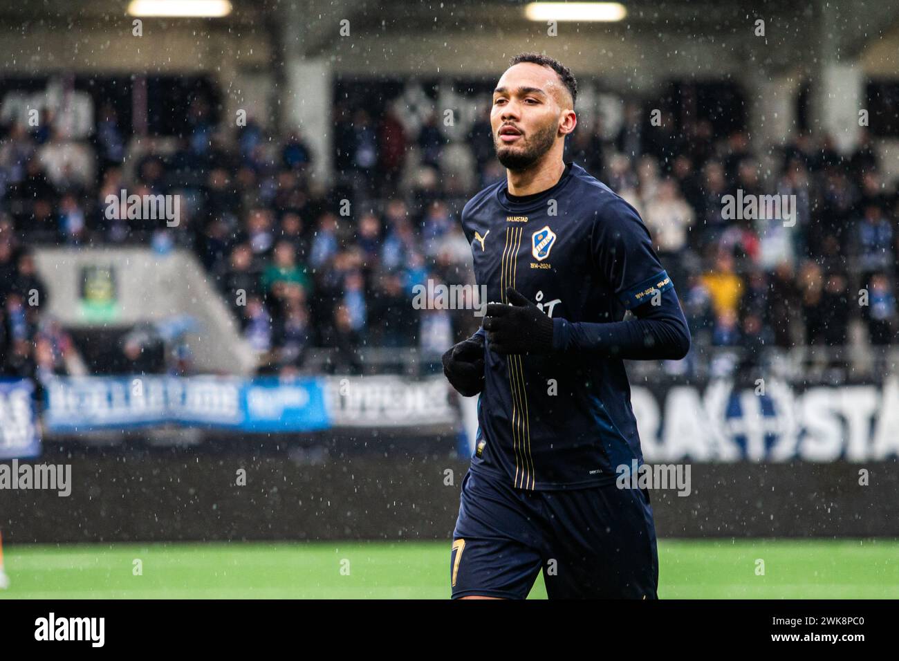 Gothenburg, Svezia. 18 febbraio 2024. Vinicius Nogueira (27) di Halmstad BK visto durante la partita di Svenska Cup tra Halmstads BK e Helsingborg alla Bravida Arena di Gothenburg. (Credito fotografico: Gonzales Photo - Amanda Persson). Foto Stock