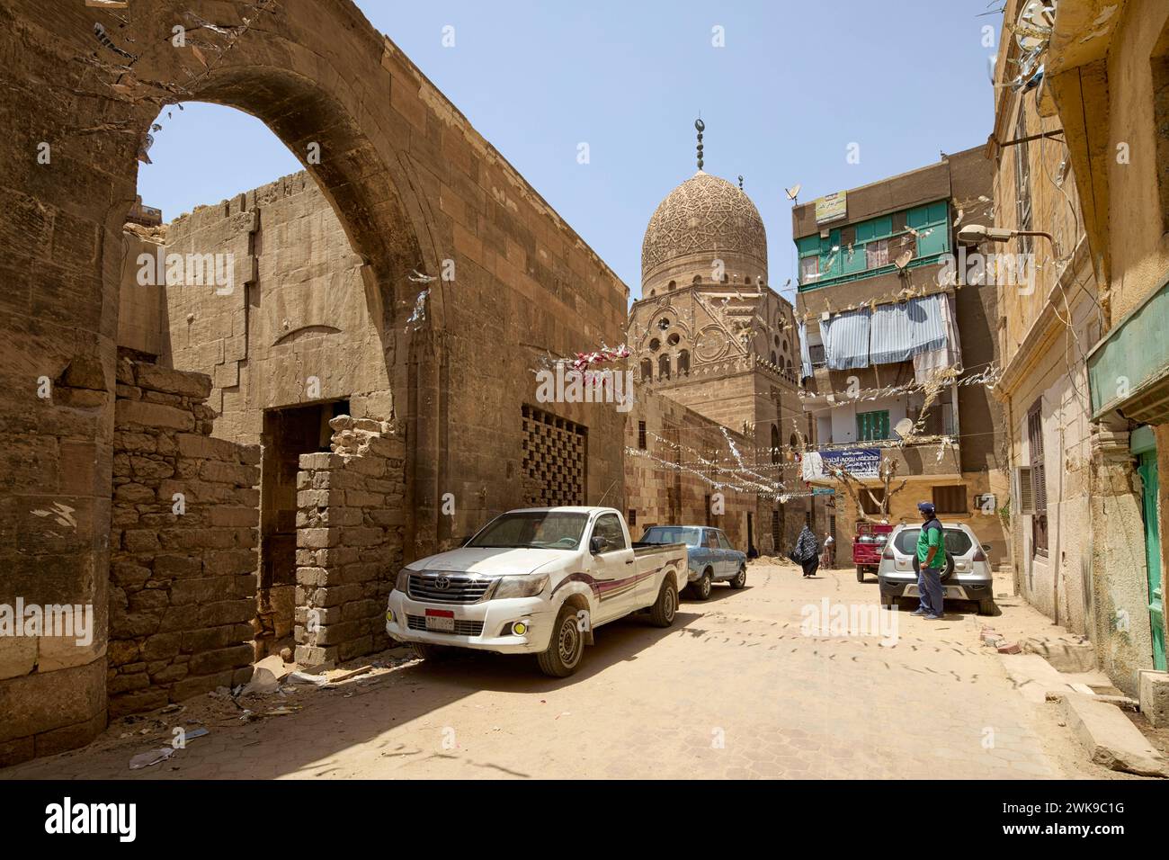Mausoleo moschea del sultano al Ashraf Qaytbay nella città dei morti, cimitero settentrionale, Cairo, Egitto Foto Stock
