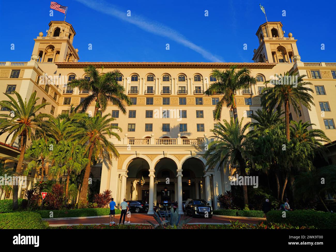 PALM BEACH, FL –3 febbraio 2024- Vista del Breakers Palm Beach, un lussuoso hotel di lusso rinascimentale situato a Palm Beach, Florida. Foto Stock