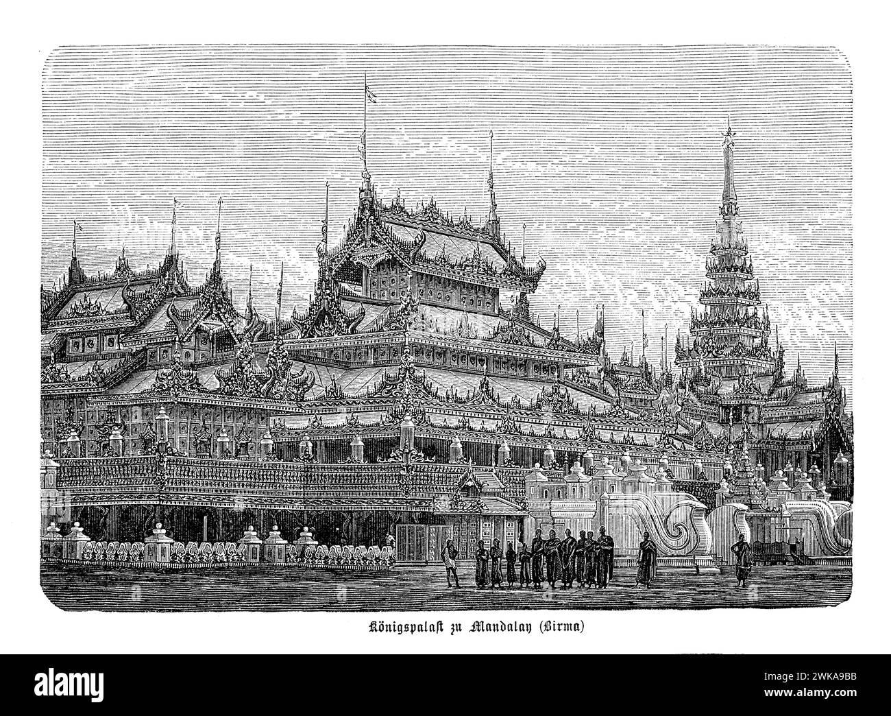 Il Palazzo reale di Mandalay è un esempio impressionante di architettura birmana del XIX secolo, caratterizzato da tradizionali edifici in legno circondati da alte mura e un fossato. Era il centro culturale e amministrativo del regno, che mostrava squisita maestria birmana, intricate incisioni e un layout che segue il tradizionale design del palazzo birmano, con edifici per diverse funzioni reali e statali Foto Stock