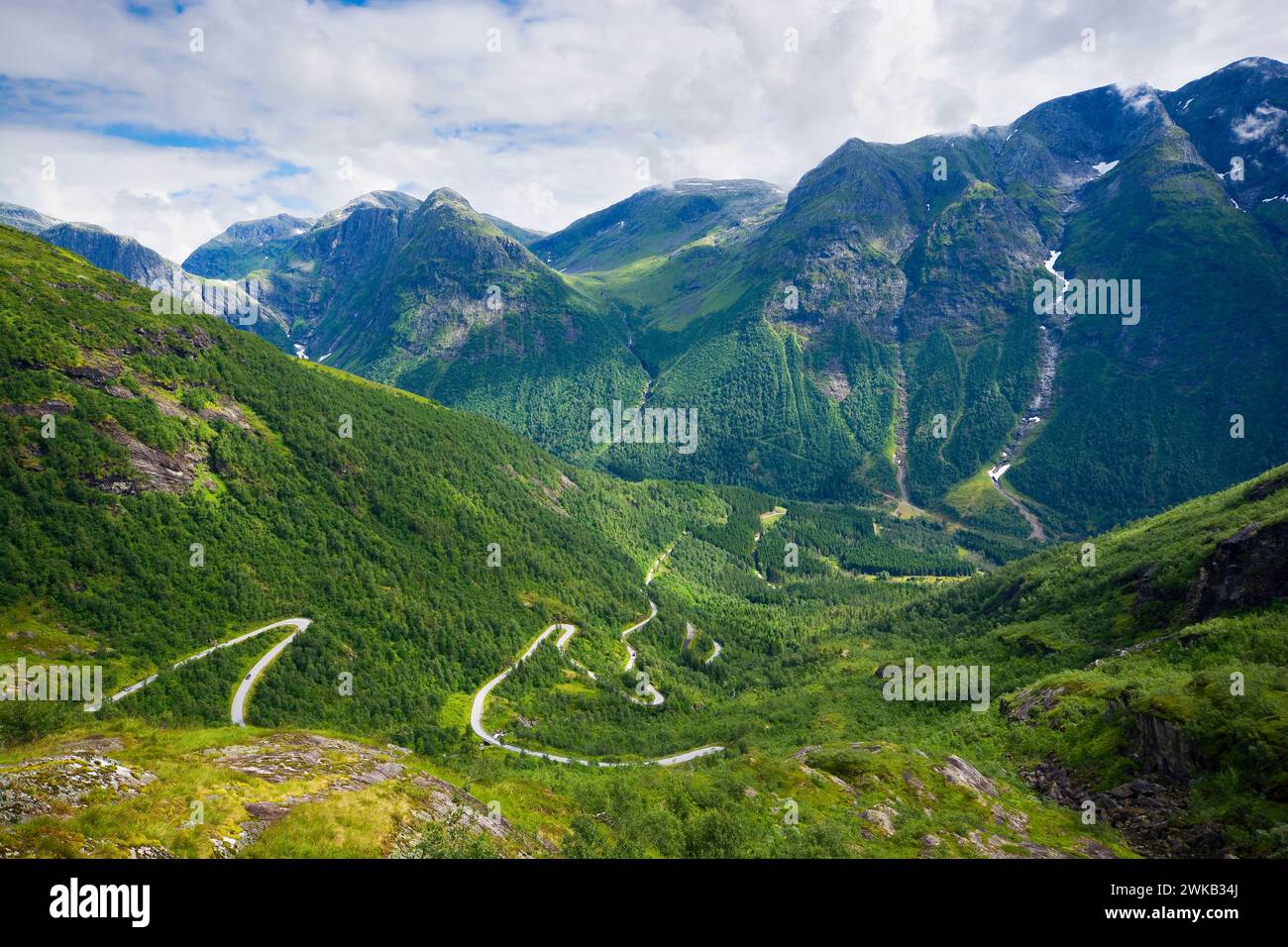 Passo di montagna pieno di tornanti, Gaularfjellet, Norvegia Foto Stock