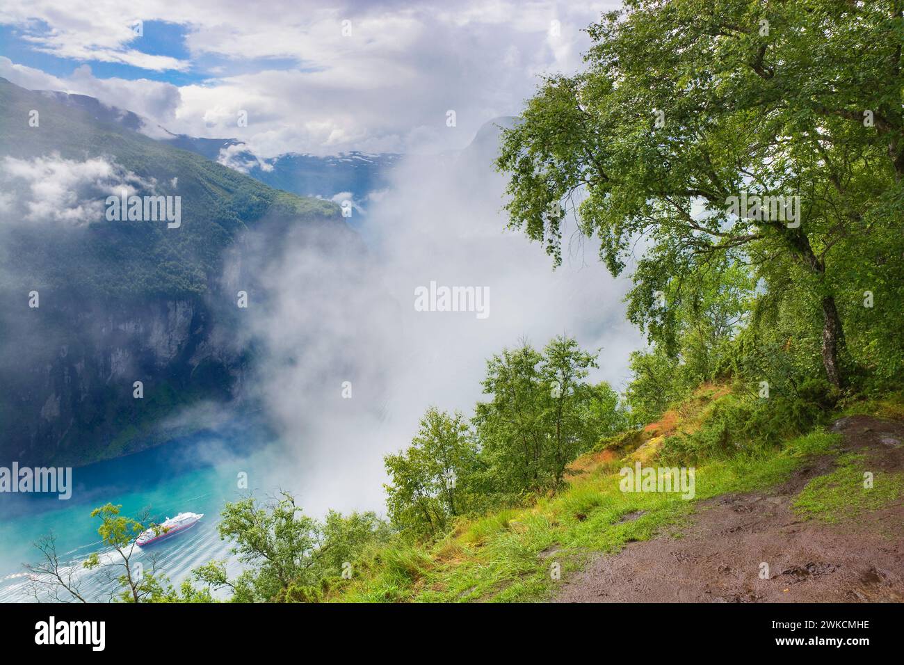 Geiranger Fjord - uno dei siti turistici più visitati, la Norvegia Foto Stock