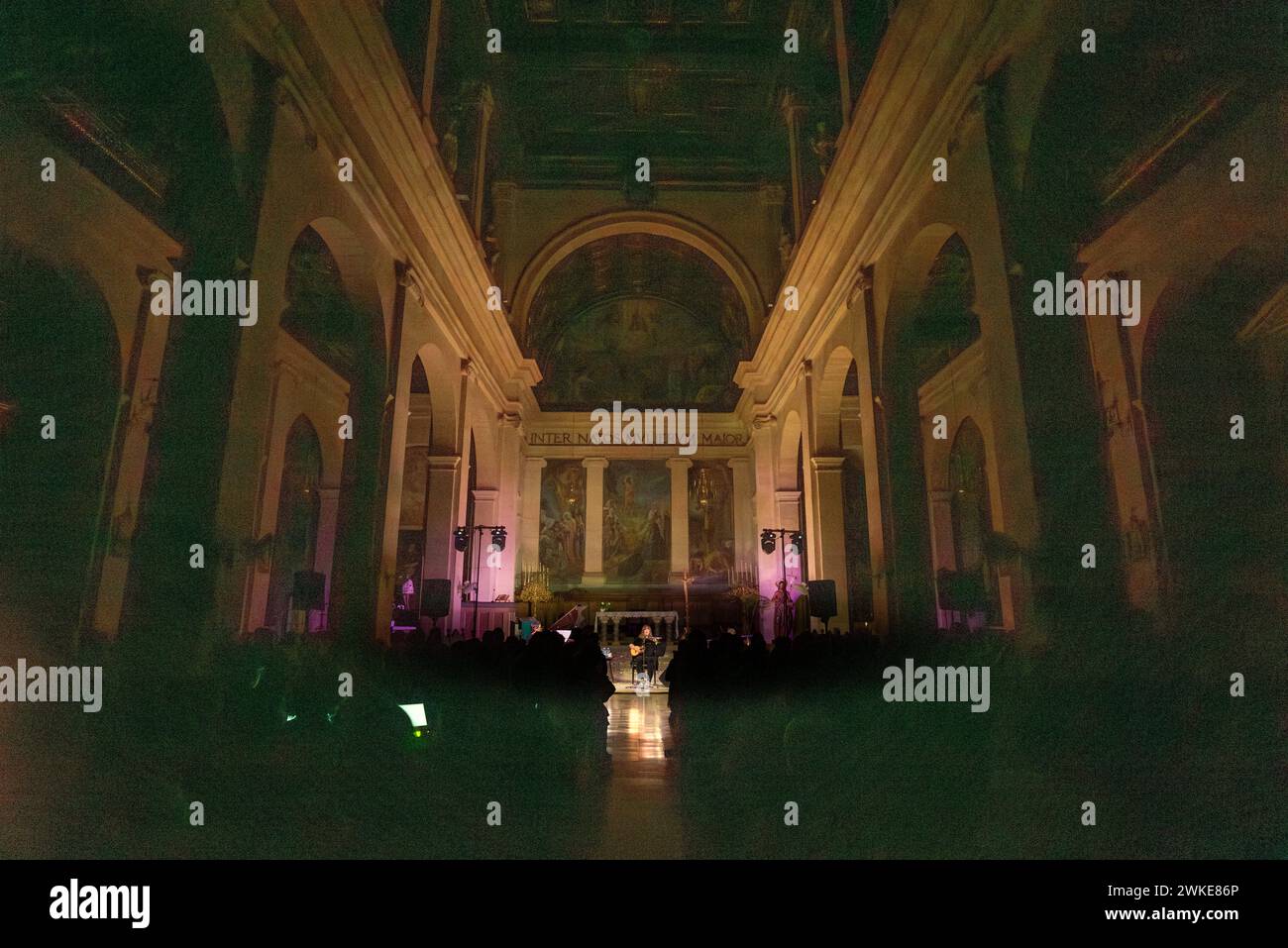 Maria del Mar Bonet i Verdaguer, concerto nella chiesa di Consolacio, Sant Joan, Maiorca, Spagna. Foto Stock