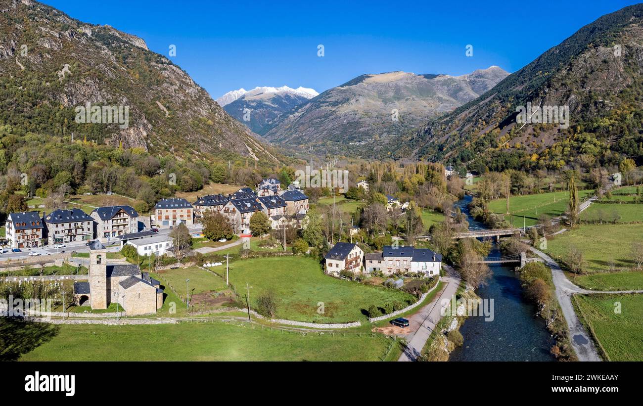 Sant Feliu de Barruera , Valle di Bohí (la Vall de Boí) regione catalana dell'alta Ribagorza, provincia di Lérida, Spagna. Foto Stock