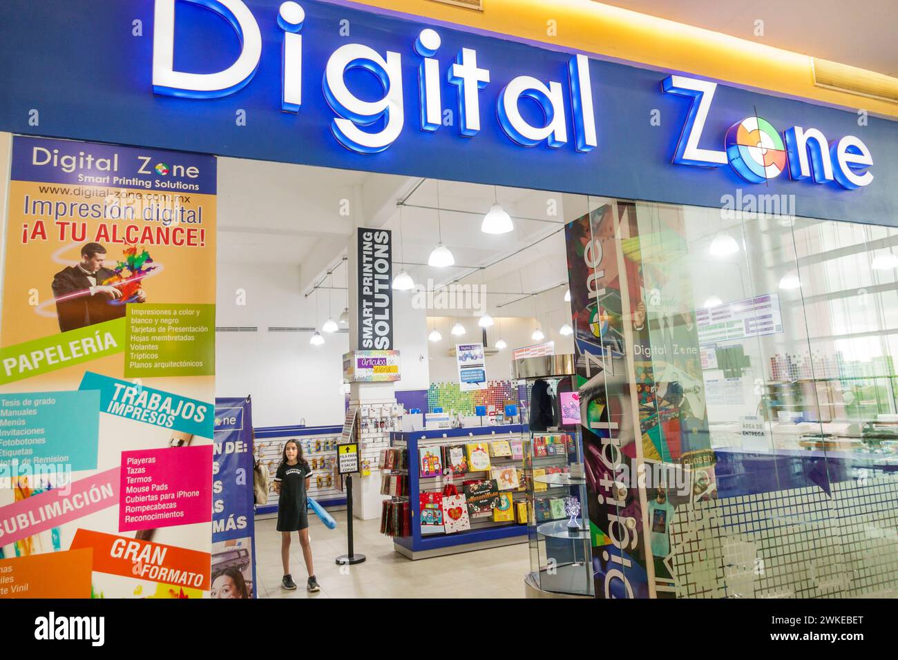 Merida Mexico, zona industriale, Galerias Merida store store, business business, mercanti mercanti mercati mercato, vendita, acquisto, shopping Foto Stock