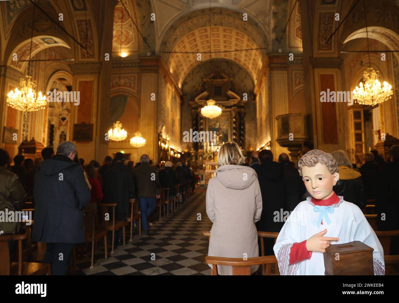 Korsika 11.02.2024, Ajaccio, Messe in der Kathedrale Notre-Dame-de-l assunzione, auch la Madonuccia / Santa Maria Assunta - hier wurde Napoleon Bonaparte getauft *** Corsica 11 02 2024, Ajaccio, messa nella Cattedrale di Notre Dame de l'Assunta, anche la Madonuccia Santa Maria Assunta dove Napoleone Bonaparte fu battezzato Foto Stock