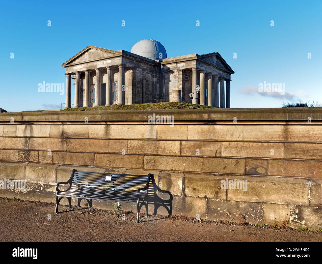 Regno Unito, Scozia, Edimburgo, Calton Hill, City Observatory Foto Stock