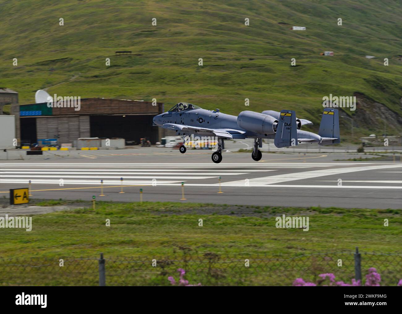 Fairchild A-10 atterra nelle Aleutine Alaska Foto Stock